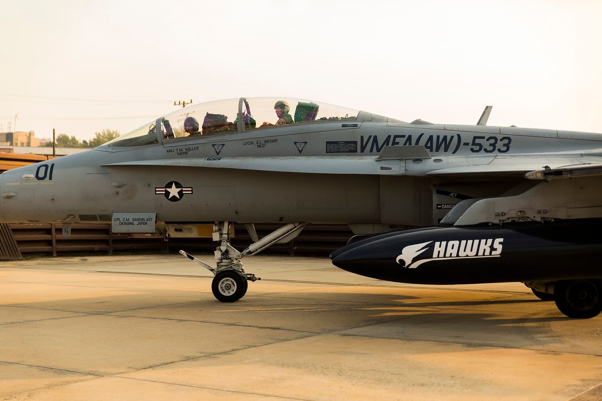 F/A-18D Hornet of VMFA(AW)-533, the two-seat all-weather jet William Simmons crewed as Weapons & Sensors Officer